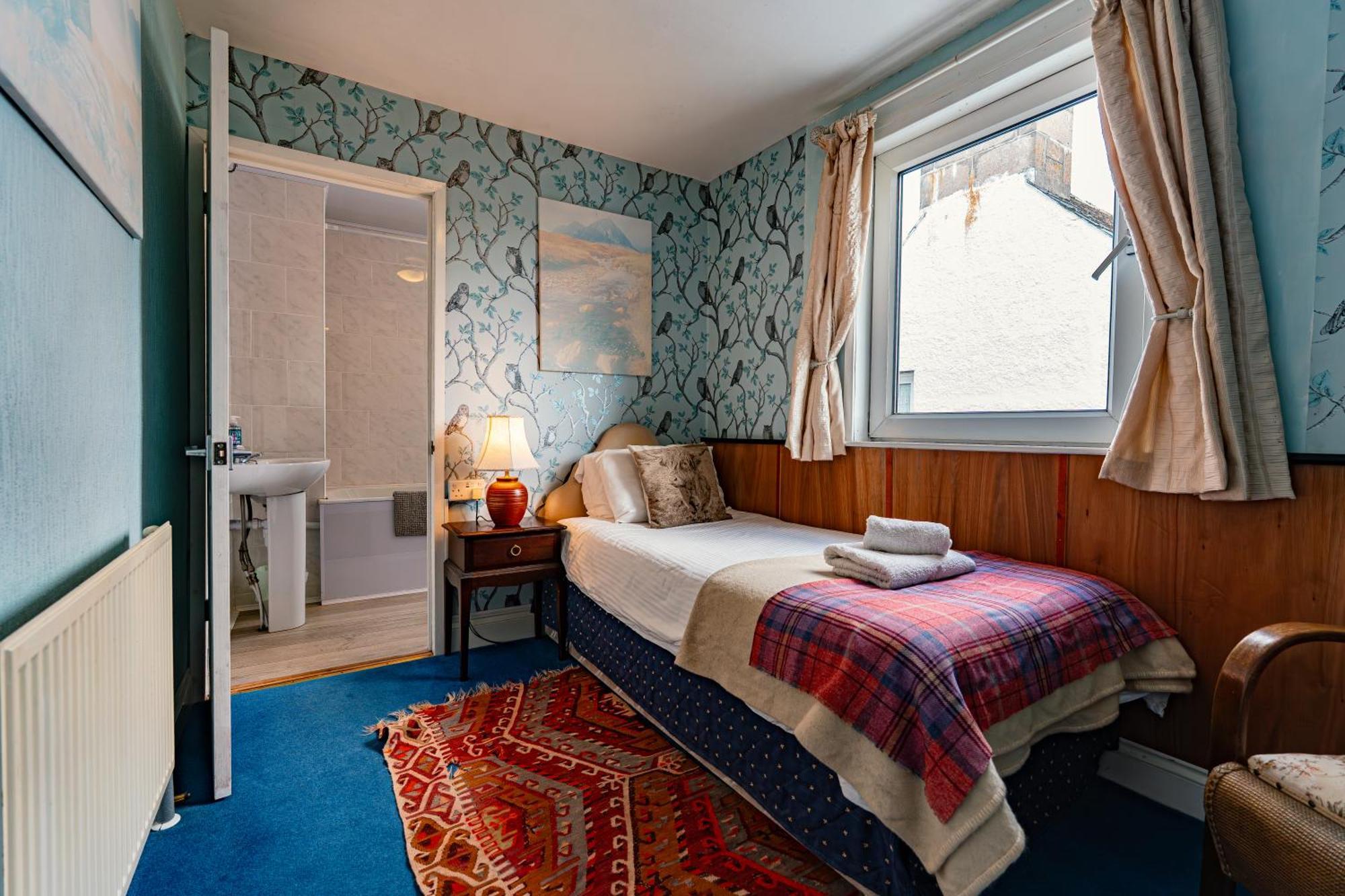 Garvault House Hotel Kinbrace Room photo